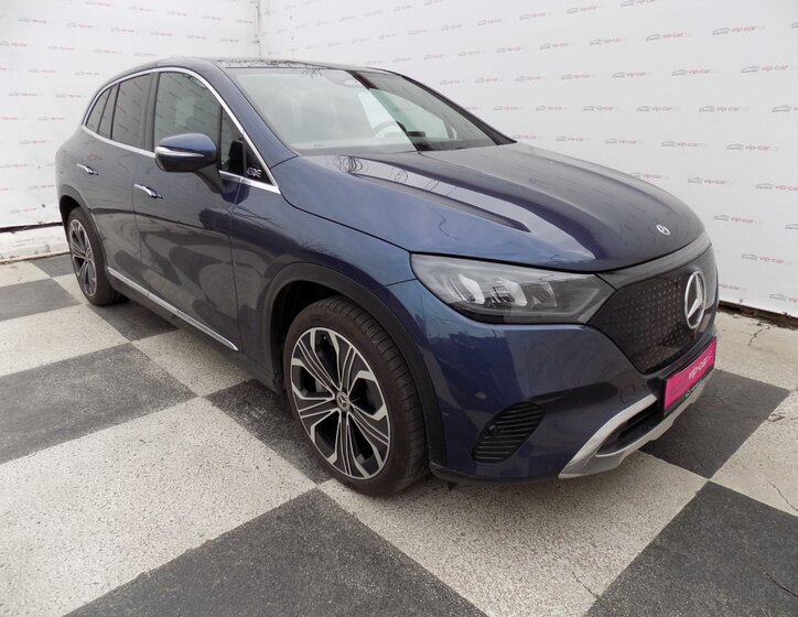 Mercedes-Benz EQE 5