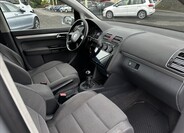 Volkswagen Touran 17