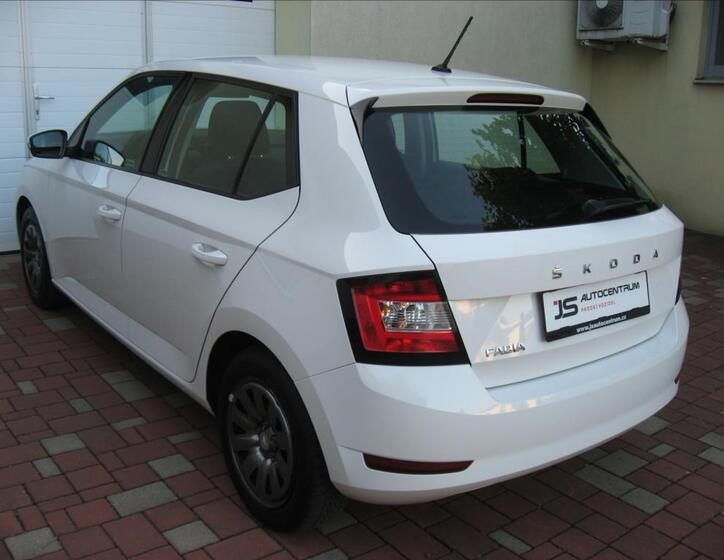 Škoda Fabia 10