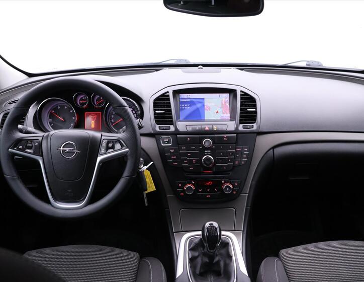 Opel Insignia 27