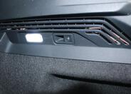 Volkswagen ID.4 12