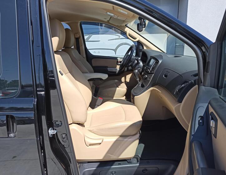 Hyundai H 1 18