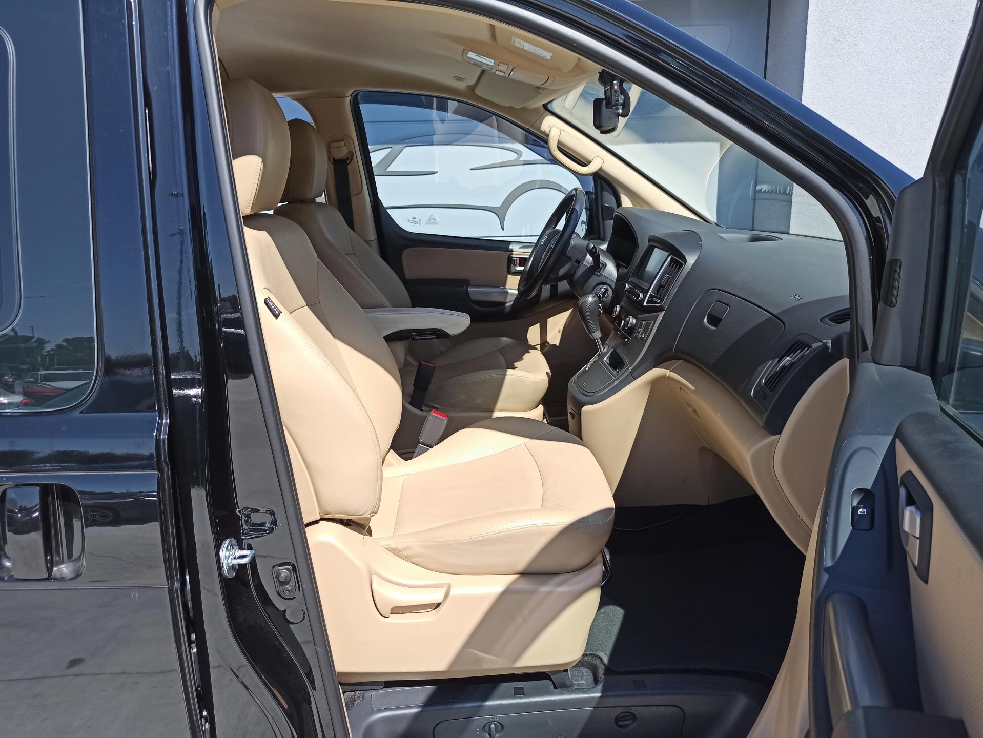Hyundai H 1