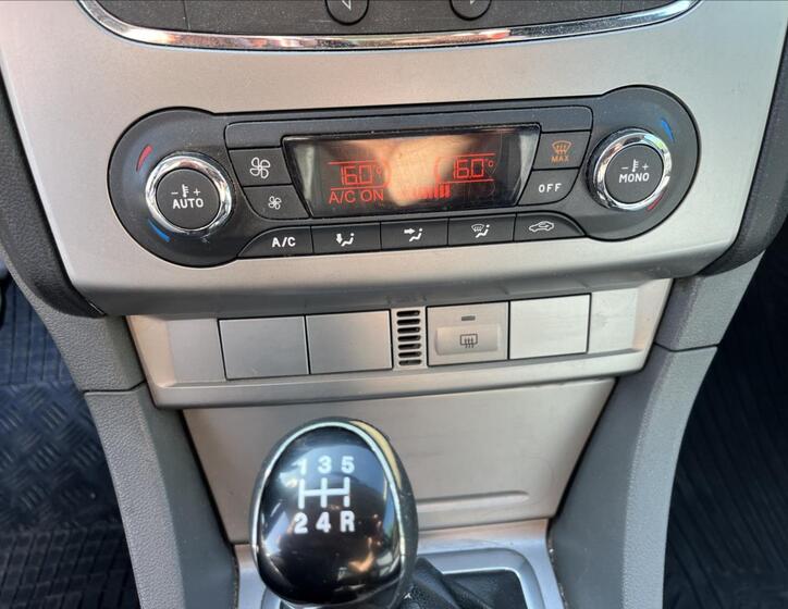 Ford Focus 16