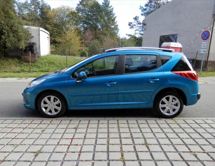 Peugeot 207 6