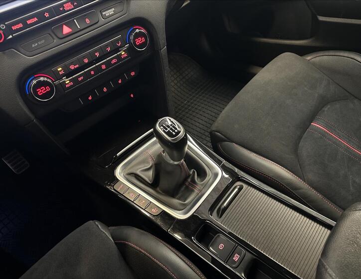 KIA ProCeed 16