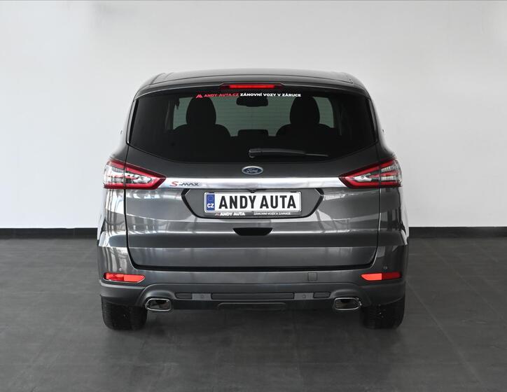 Ford S-MAX 4