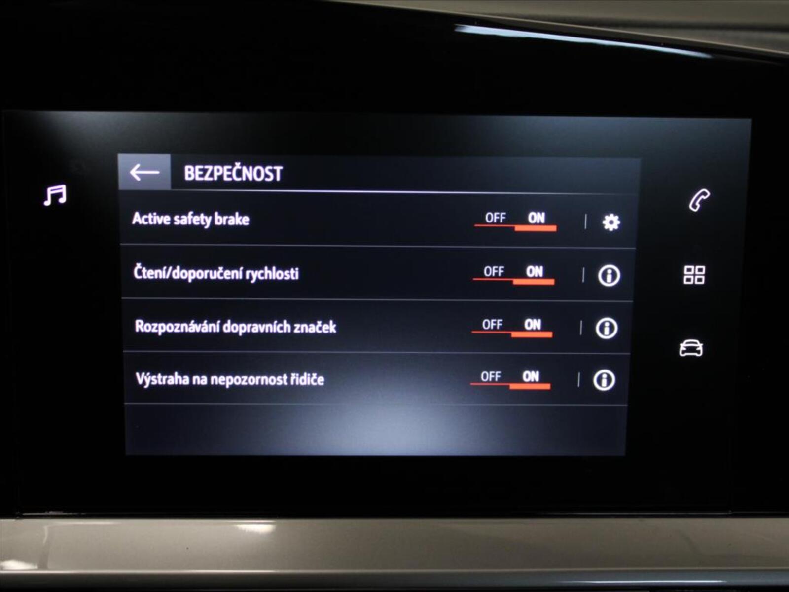 Opel Mokka 12