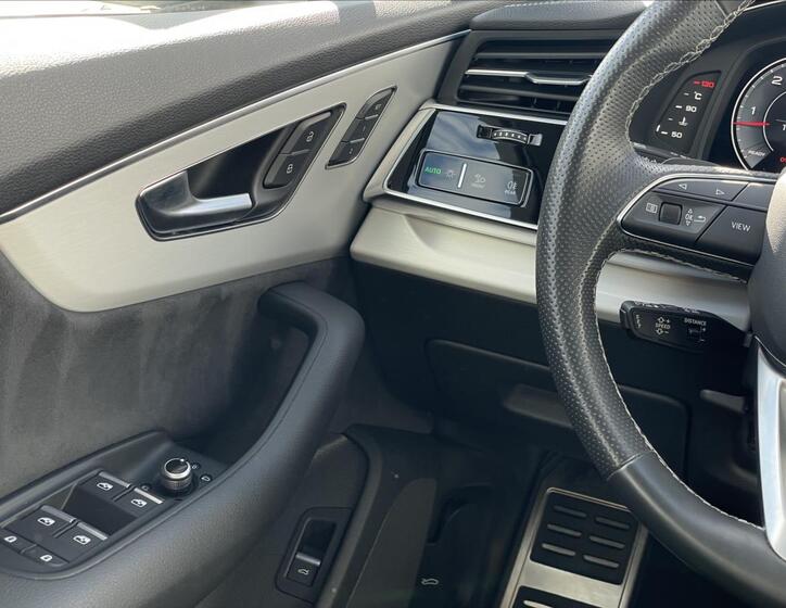 Audi Q7 14