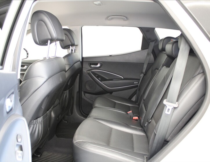 Hyundai Santa Fe 7