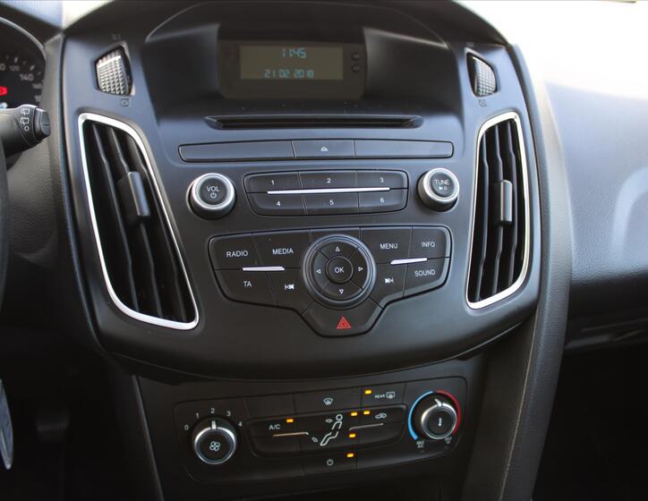 Ford Focus 14