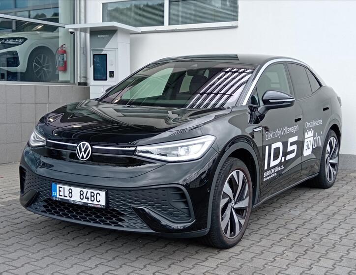 Volkswagen ID.5 1