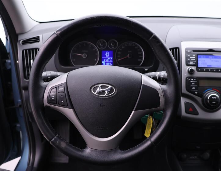 Hyundai i30 19