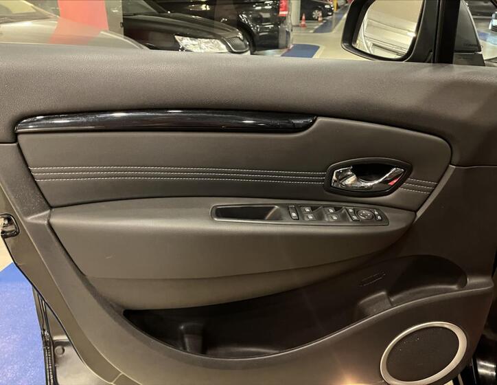 Renault Scénic 14