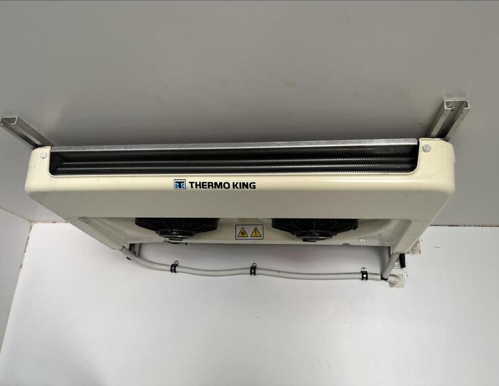 Volkswagen Transporter 22