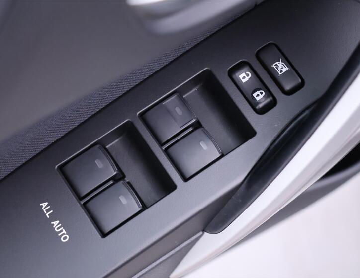 Toyota Auris 17