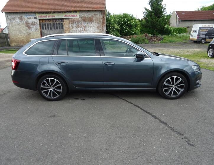Škoda Octavia 3
