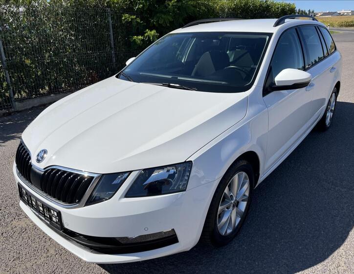 Škoda Octavia 1