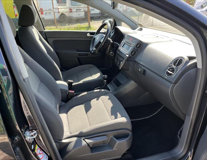 Volkswagen Golf Plus 10