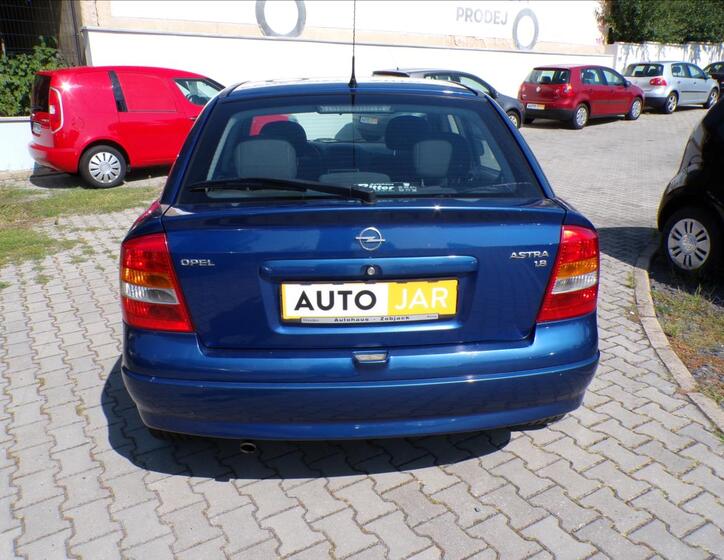 Opel Astra 5