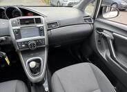 Toyota Verso 42