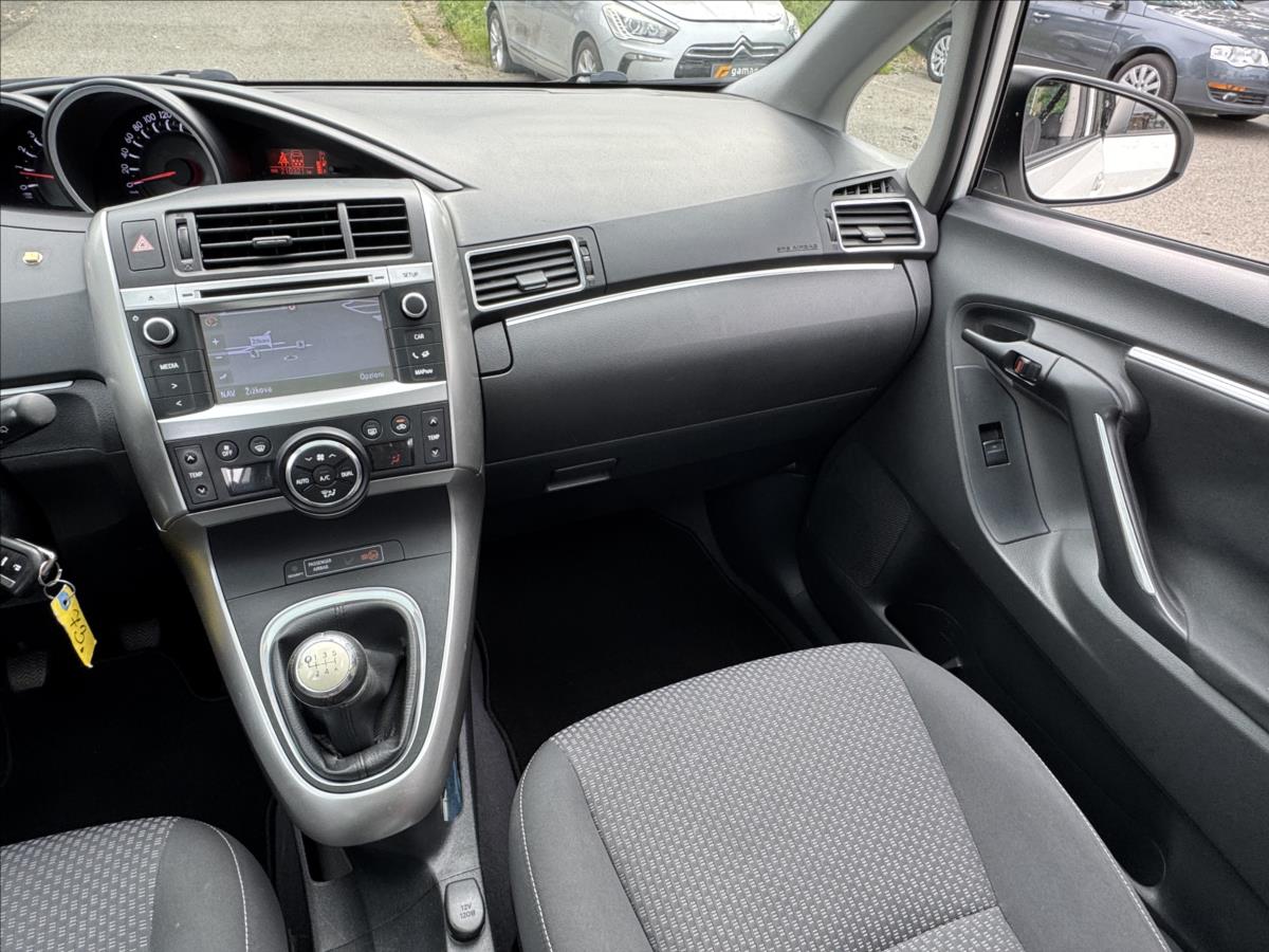 Toyota Verso