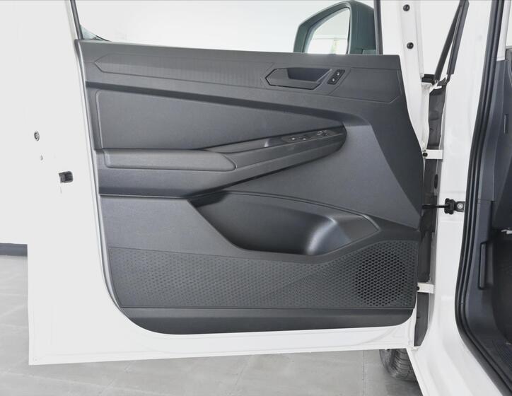 Volkswagen Caddy 23