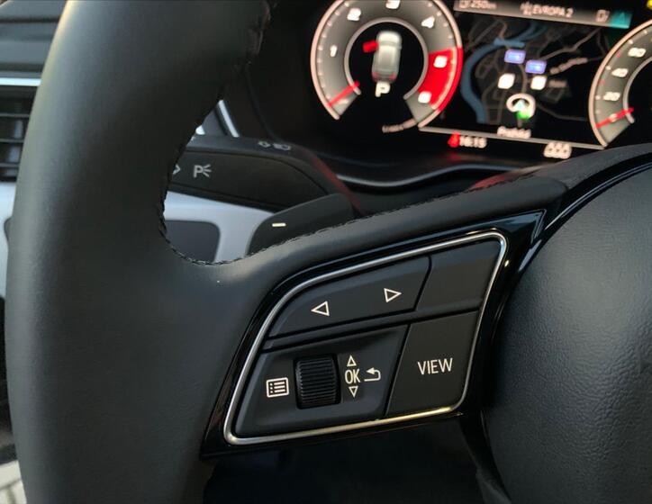 Audi A4 11