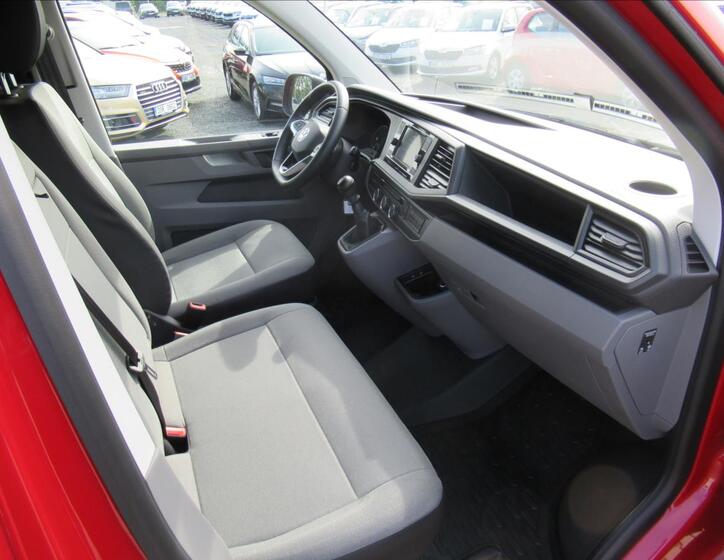 Volkswagen Transporter 16
