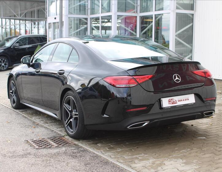Mercedes-Benz CLS 4
