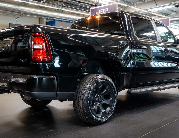 Dodge RAM 5