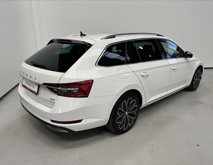 Škoda Superb 2