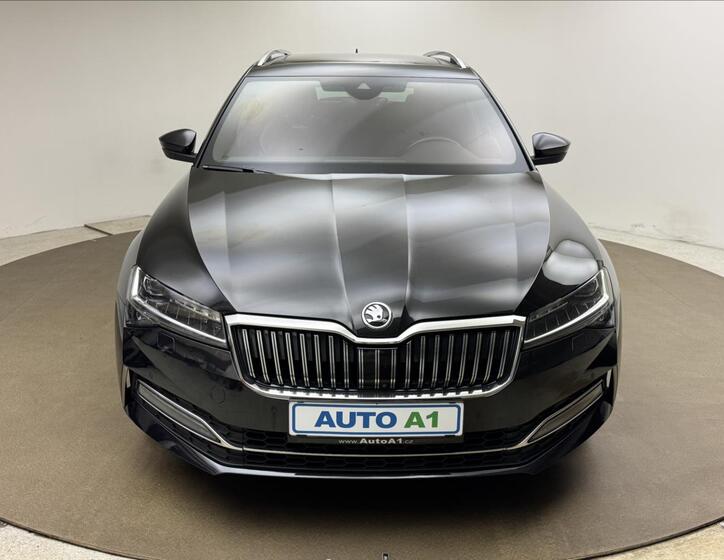 Škoda Superb 2