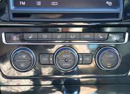 Volkswagen Golf 30