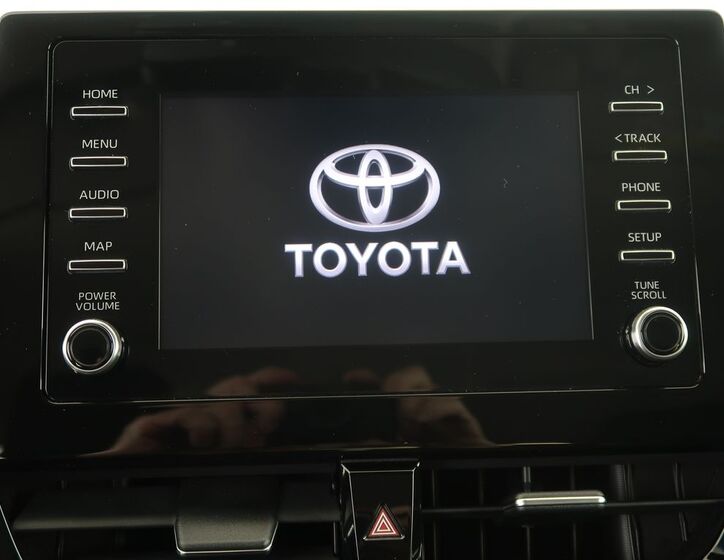 Toyota Camry 17