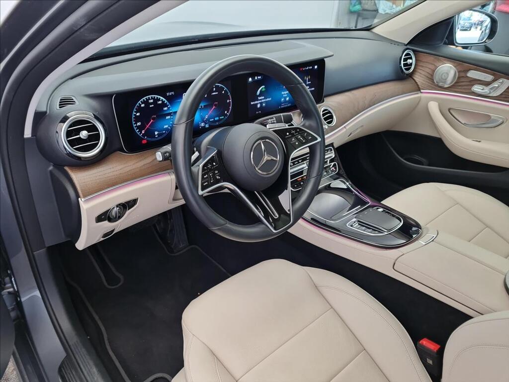 Mercedes-Benz Třídy E 10