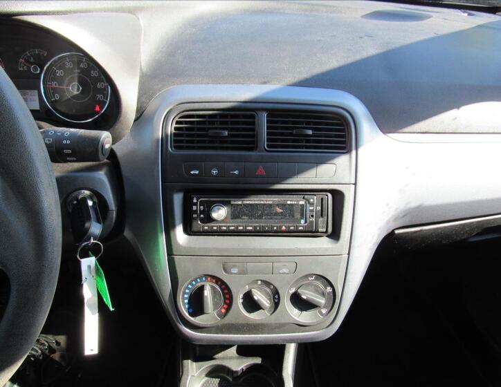 Fiat Grande Punto 15