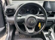 Toyota Yaris 15