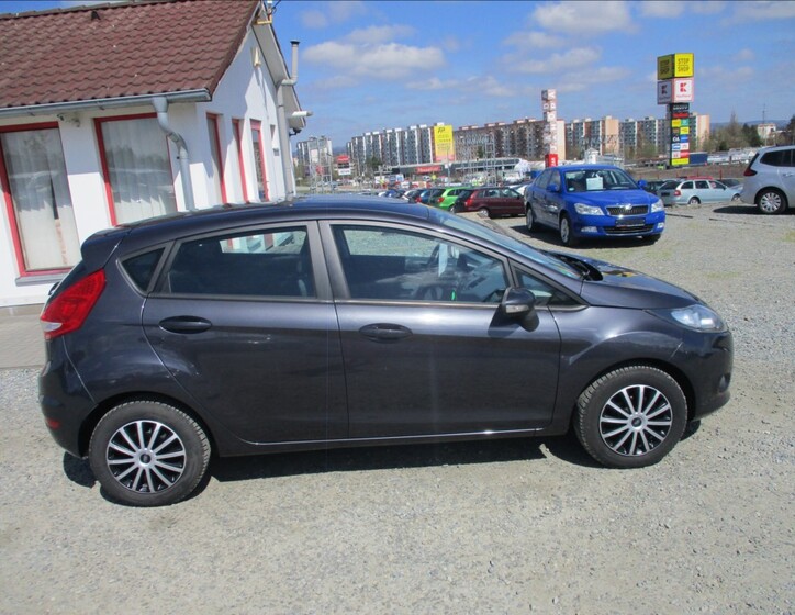 Ford Fiesta 5