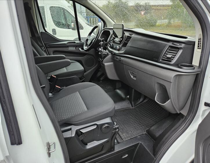 Ford Transit Custom 7