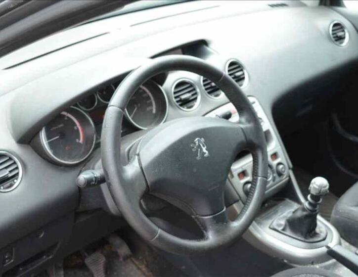 Peugeot 308 21