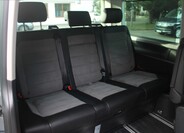 Volkswagen Multivan 14