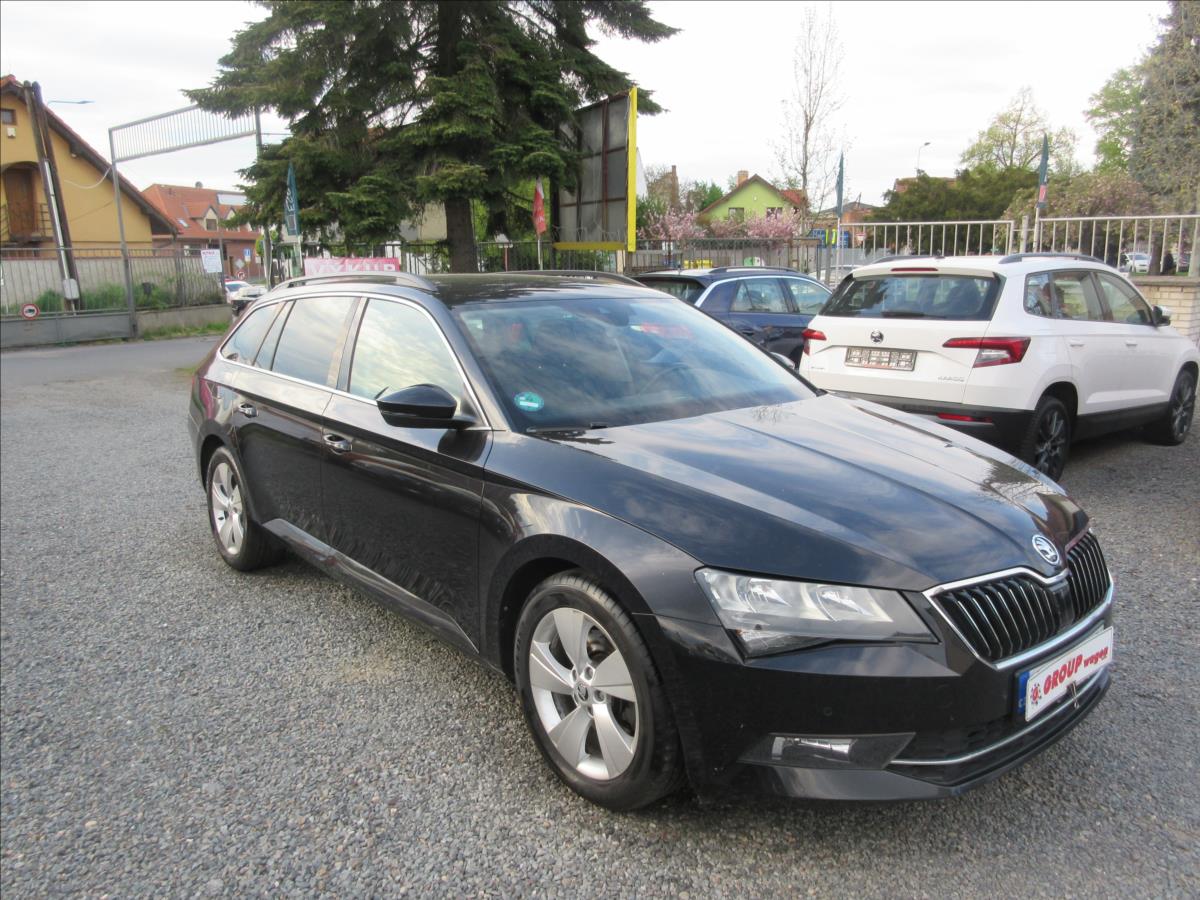 Škoda Superb
