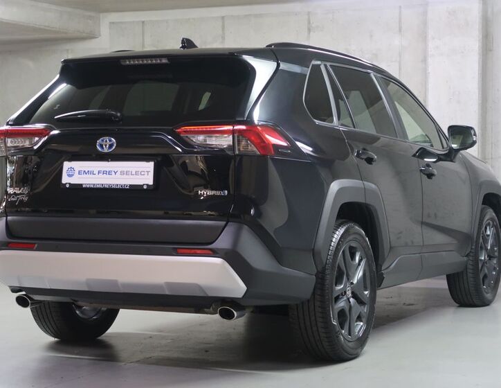 Toyota RAV4 5
