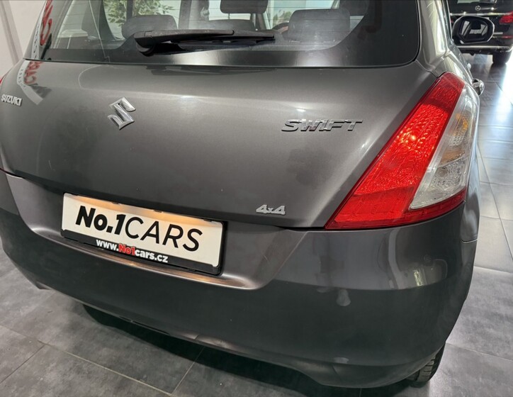 Suzuki Swift 23