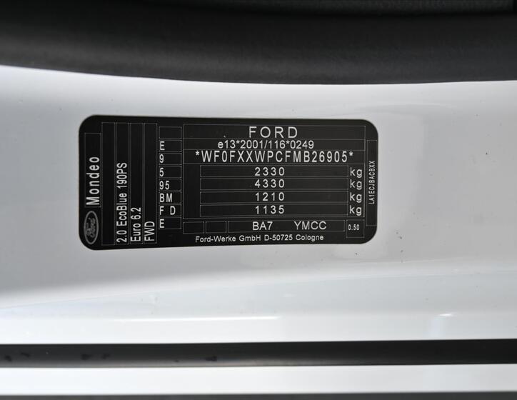 Ford Mondeo 8