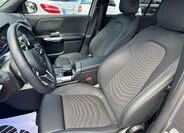 Mercedes-Benz GLB 13