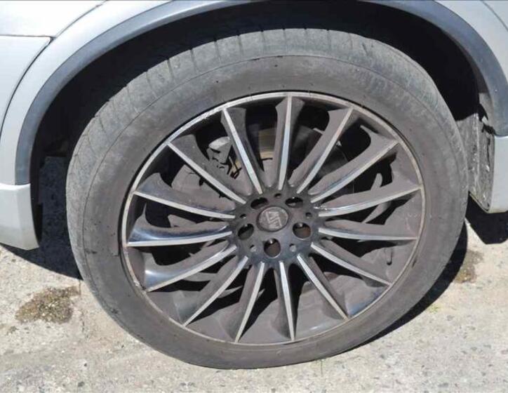 Volvo XC90 9