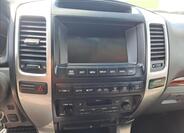 Toyota Land Cruiser 12