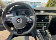 Volkswagen Passat 13